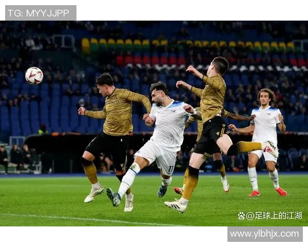 如何通过社交媒体和活动与足球明星进行亲密互动与交流