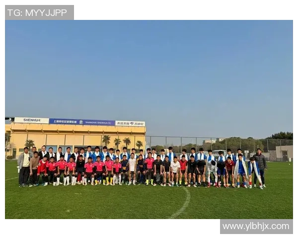 足球明星与西藏朋友的友谊故事探秘与交流之旅